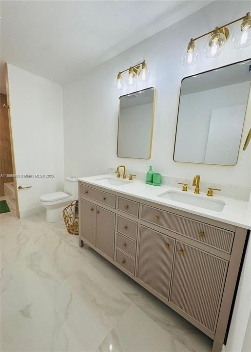 Active With Contract: $590,000 (4 beds, 2 baths, 2273 Square Feet)