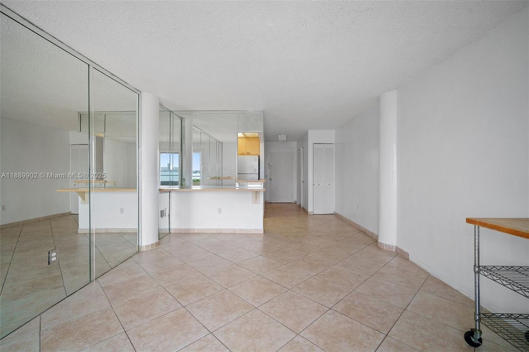 For Sale: $235,000 (0 beds, 1 baths, 443 Square Feet)