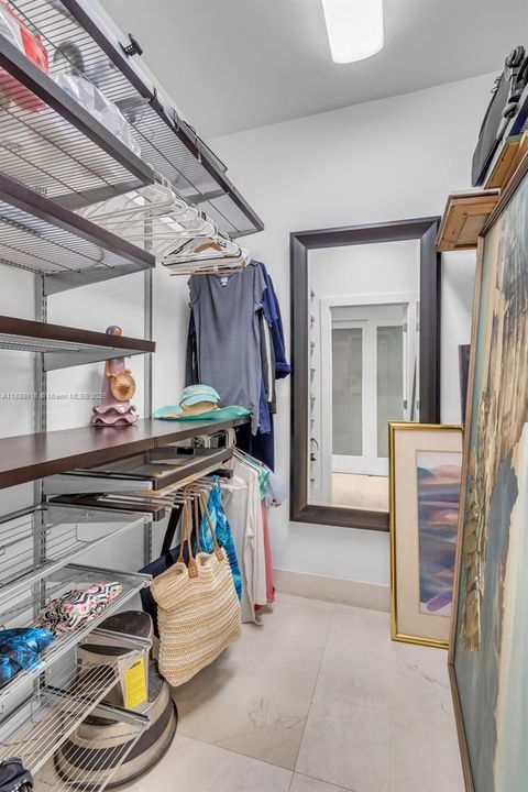 For Sale: $1,450,000 (2 beds, 2 baths, 1532 Square Feet)