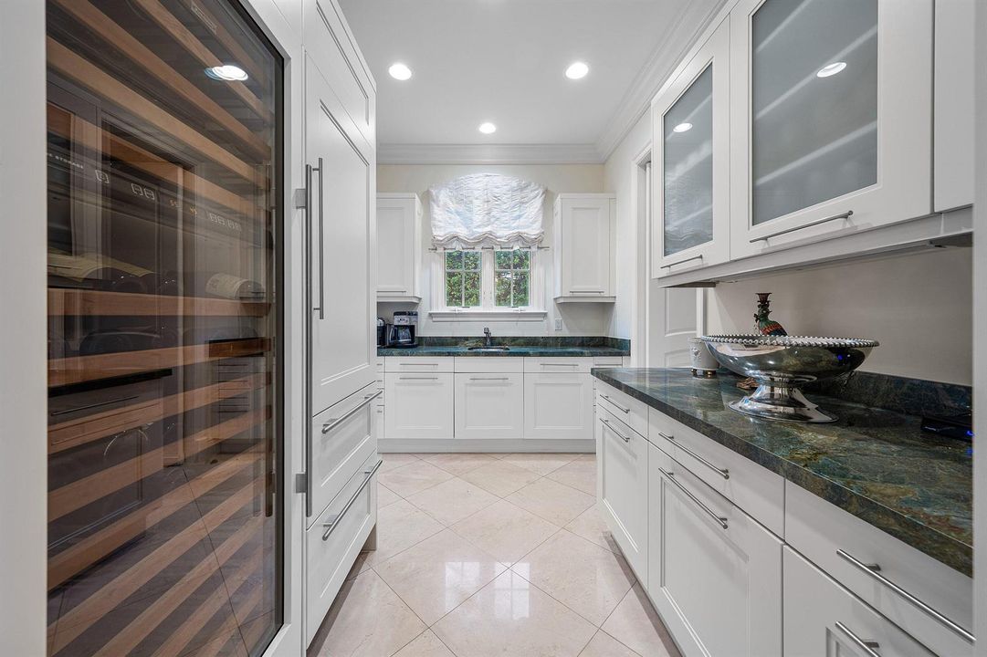 021-242WellsRoad-PalmBeach-FL-33480-SMAL