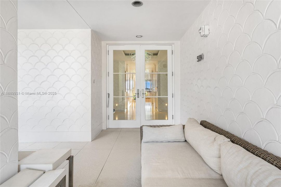 待售: $11,980,000 (4 贝兹, 4 浴室, 4109 平方英尺)