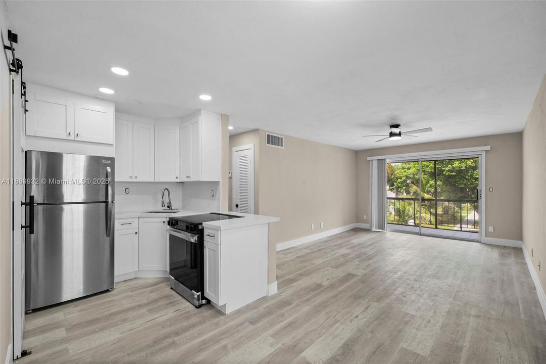 На продажу: $209,900 (1 спален, 1 ванн, 560 Квадратных фут)