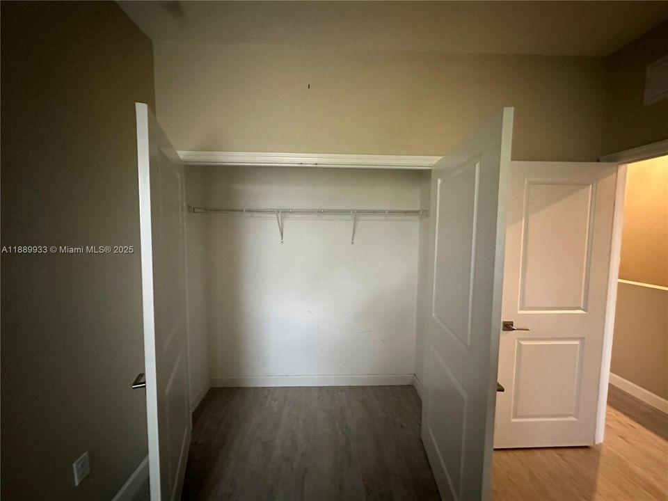 待售: $445,000 (3 贝兹, 2 浴室, 1442 平方英尺)