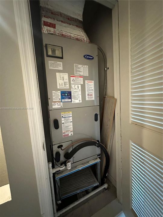 待售: $445,000 (3 贝兹, 2 浴室, 1442 平方英尺)