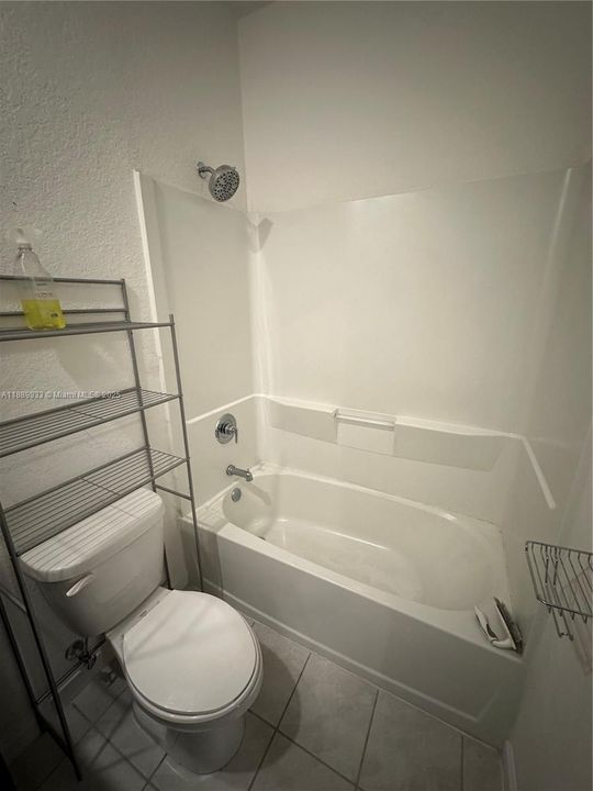 待售: $445,000 (3 贝兹, 2 浴室, 1442 平方英尺)