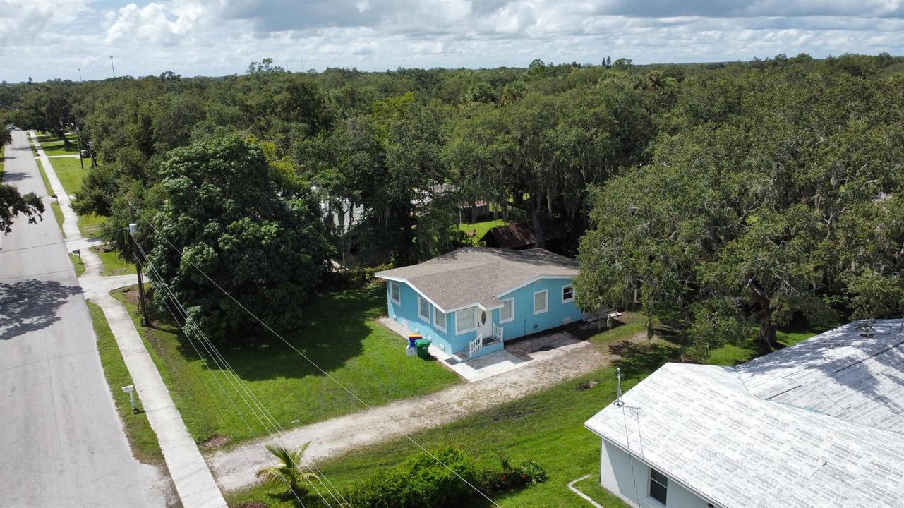 dji_fly_20251002_122418_84_1759422412386