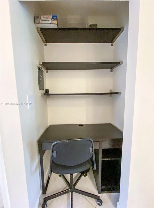 En Venta: $215,000 (1 camas, 1 baños, 580 Pies cuadrados)