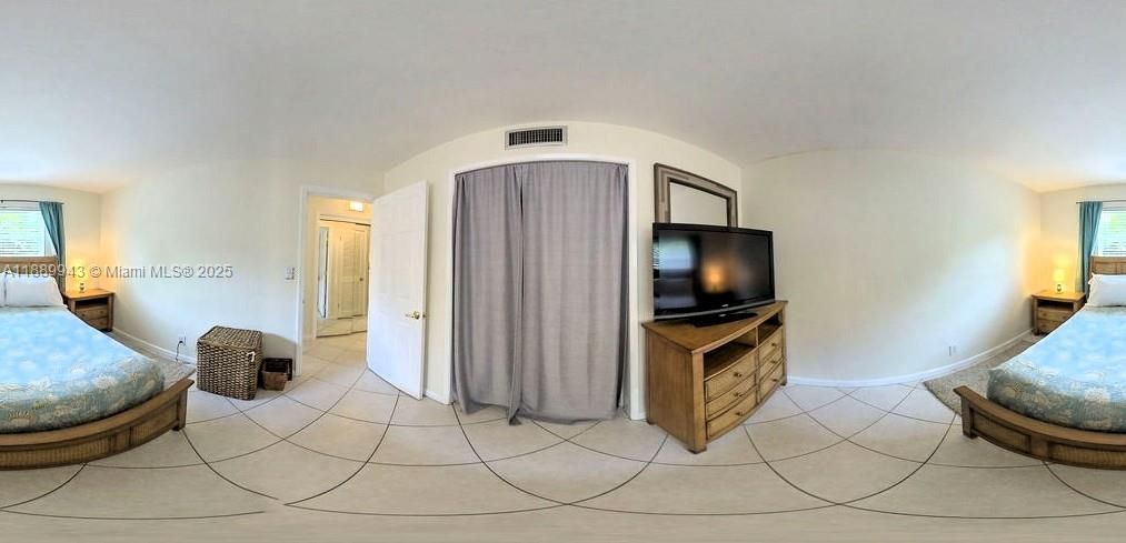 En Venta: $215,000 (1 camas, 1 baños, 580 Pies cuadrados)