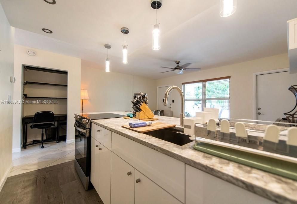 En Venta: $215,000 (1 camas, 1 baños, 580 Pies cuadrados)