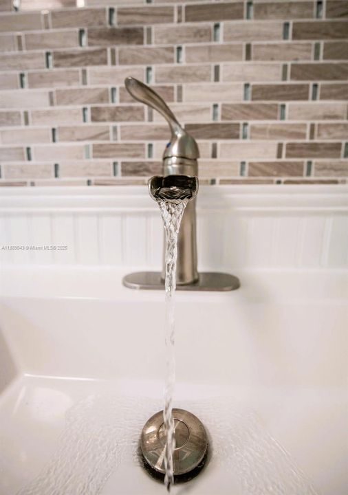 En Venta: $215,000 (1 camas, 1 baños, 580 Pies cuadrados)