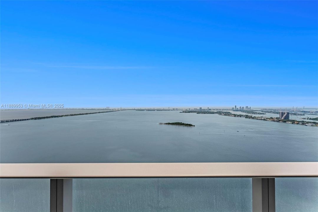 Active With Contract: $8,750 (3 beds, 3 baths, 1542 Square Feet)