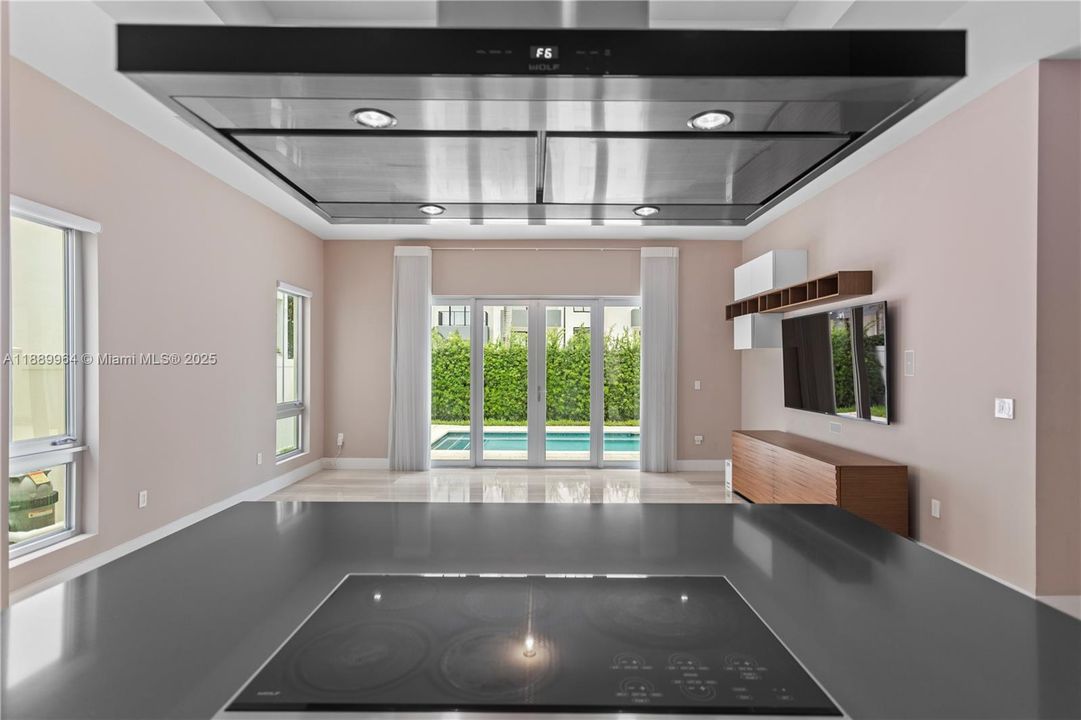 Active With Contract: $1,797,500 (5 beds, 5 baths, 3616 Square Feet)