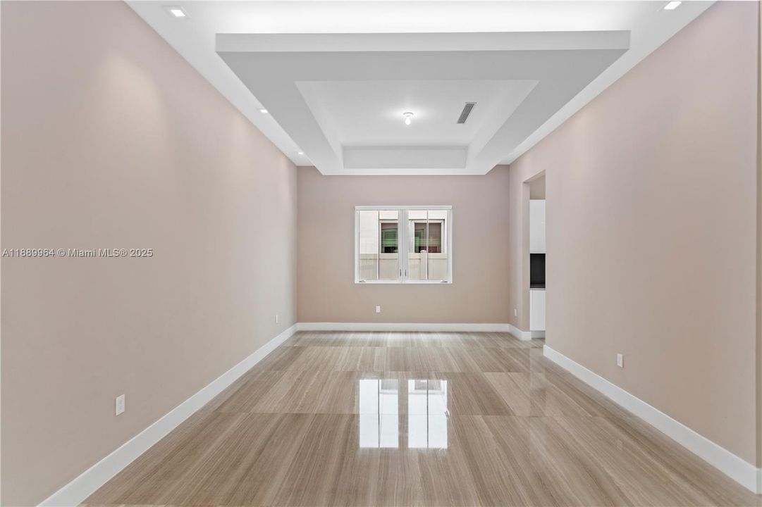 Active With Contract: $1,797,500 (5 beds, 5 baths, 3616 Square Feet)