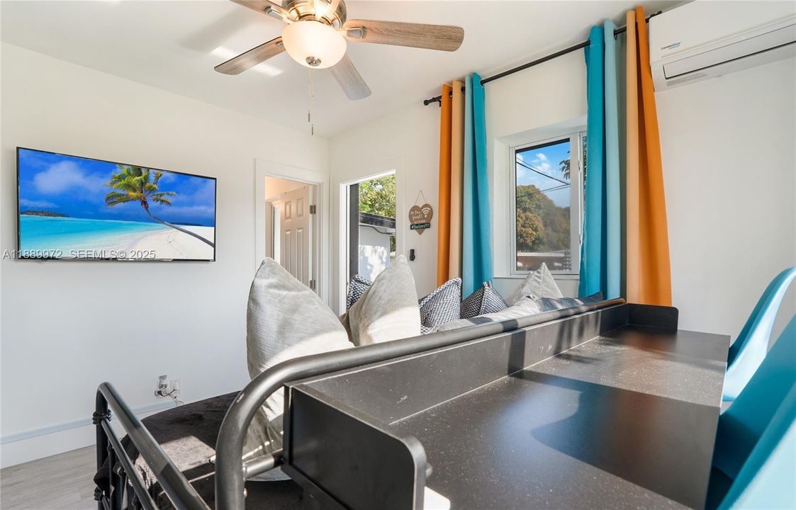 For Sale: $619,999 (0 beds, 0 baths, 1478 Square Feet)