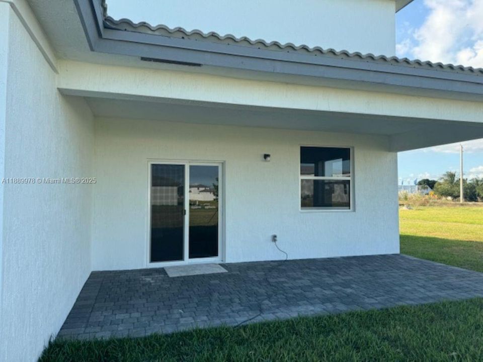 En Renta: $4,800 (5 camas, 4 baños, 3456 Pies cuadrados)