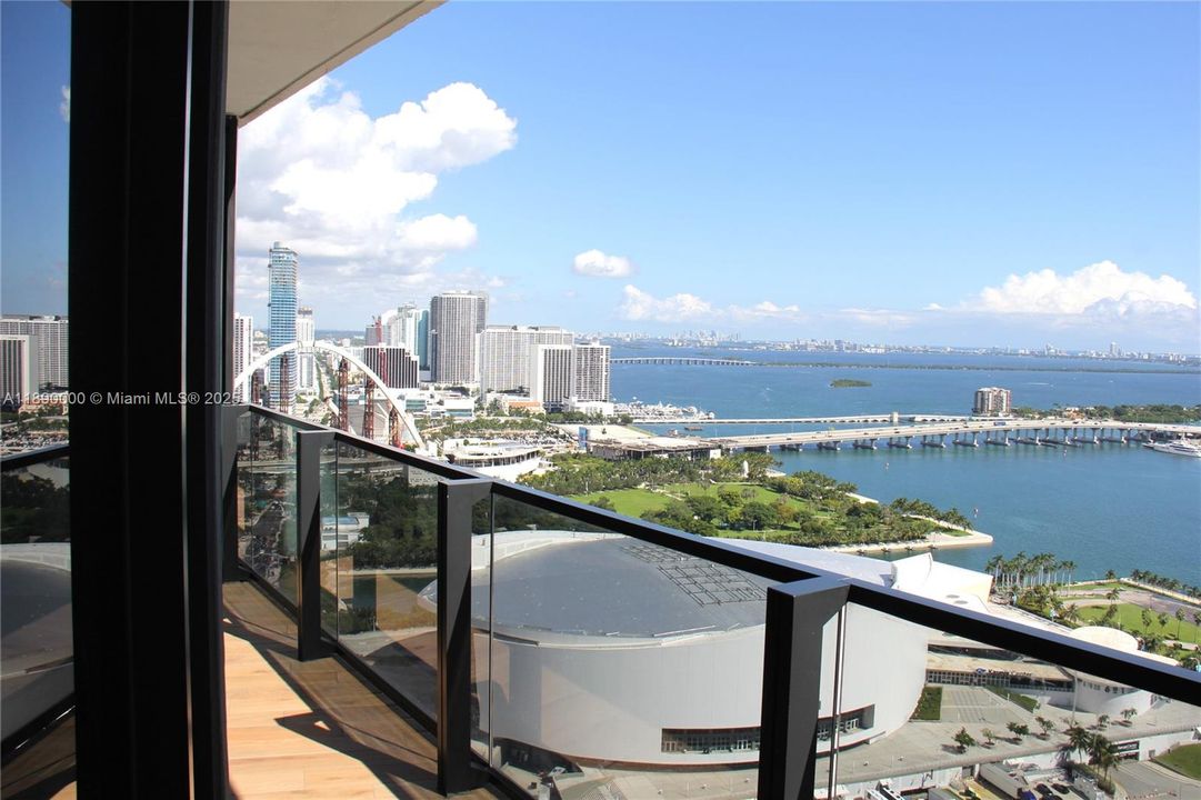 Direct Ocean View
