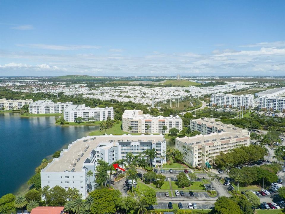 На продажу: $760,000 (3 спален, 2 ванн, 2490 Квадратных фут)