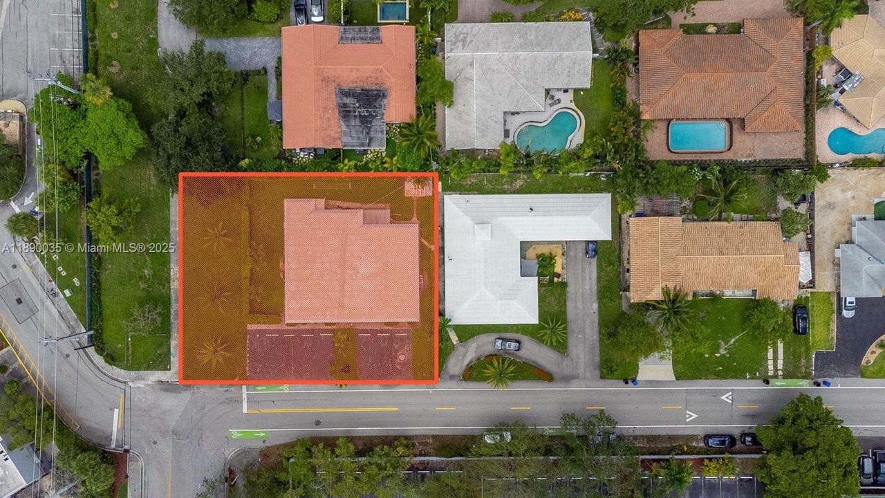 合同活跃: $1,185,000 (0 贝兹, 0 浴室, 3178 平方英尺)