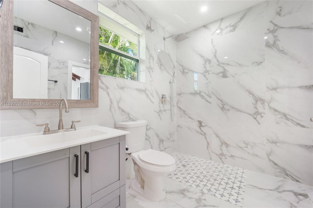 Недавно арендовано: $2,990 (2 спален, 1 ванн, 0 Квадратных фут)