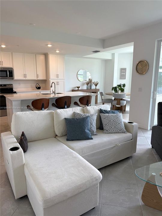 For Rent: $2,480 (2 beds, 2 baths, 0 Square Feet)