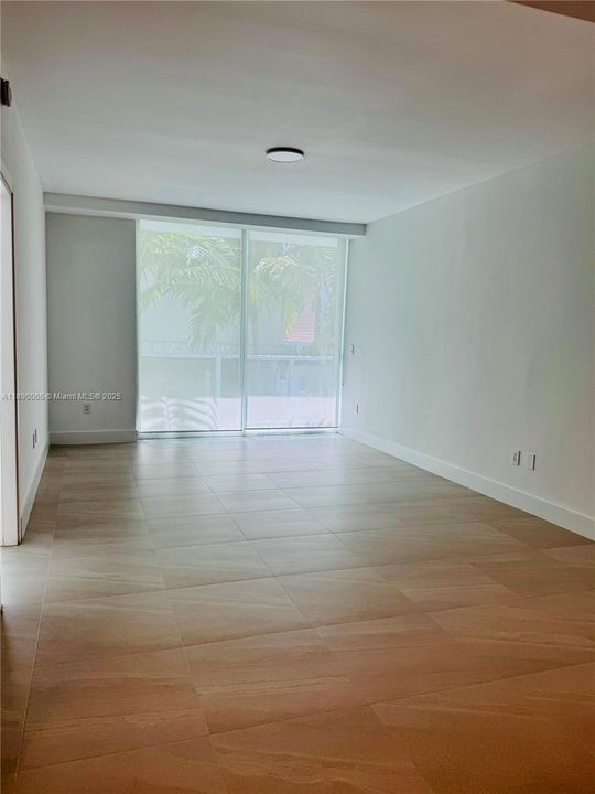 For Sale: $1,200,000 (3 beds, 3 baths, 1706 Square Feet)