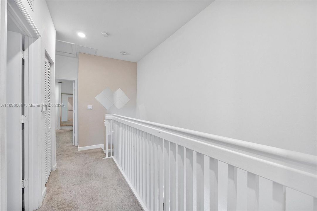 На продажу: $449,500 (3 спален, 2 ванн, 1587 Квадратных фут)