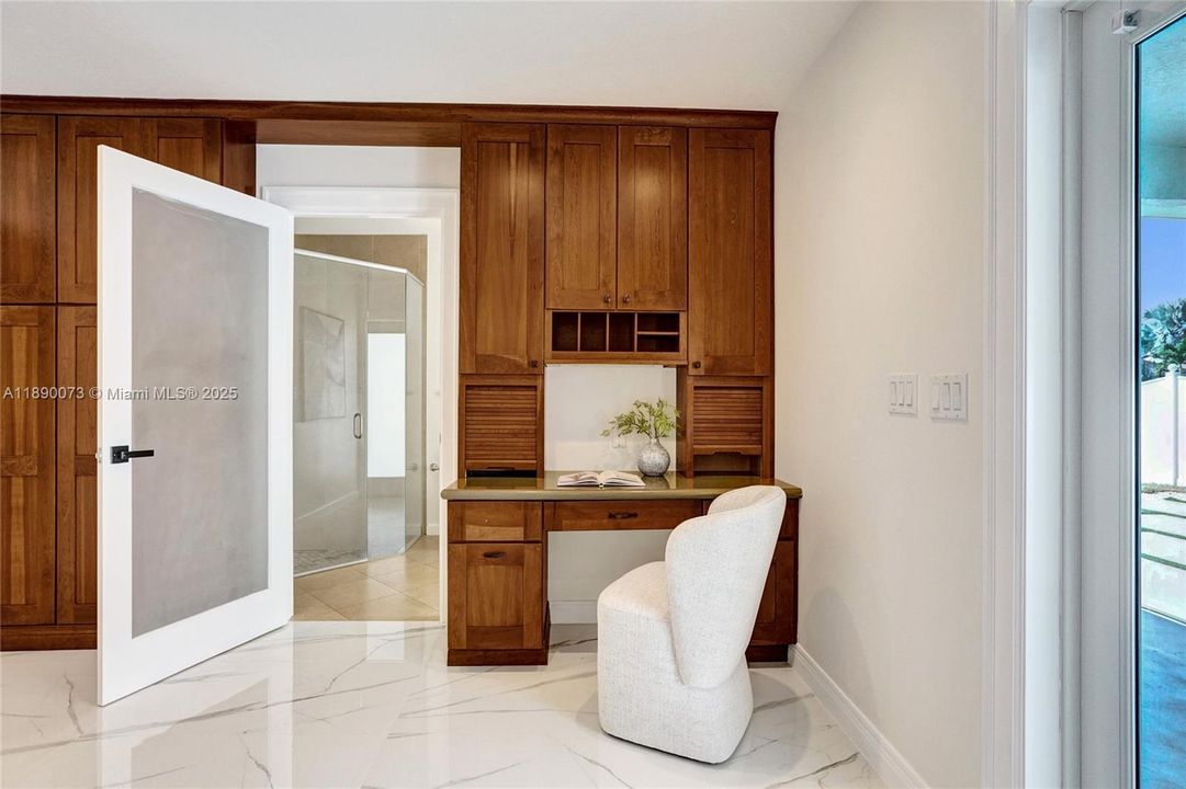 For Sale: $1,049,999 (4 beds, 3 baths, 2742 Square Feet)