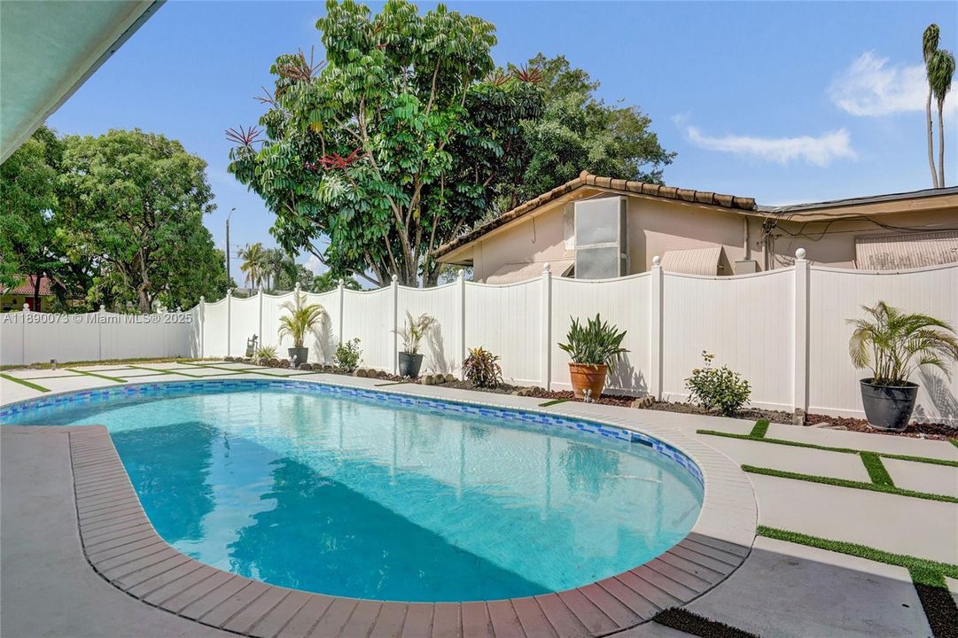 For Sale: $1,049,999 (4 beds, 3 baths, 2742 Square Feet)