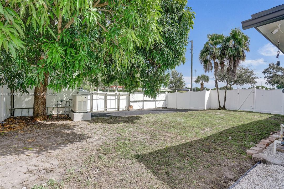 For Sale: $1,049,999 (4 beds, 3 baths, 2742 Square Feet)