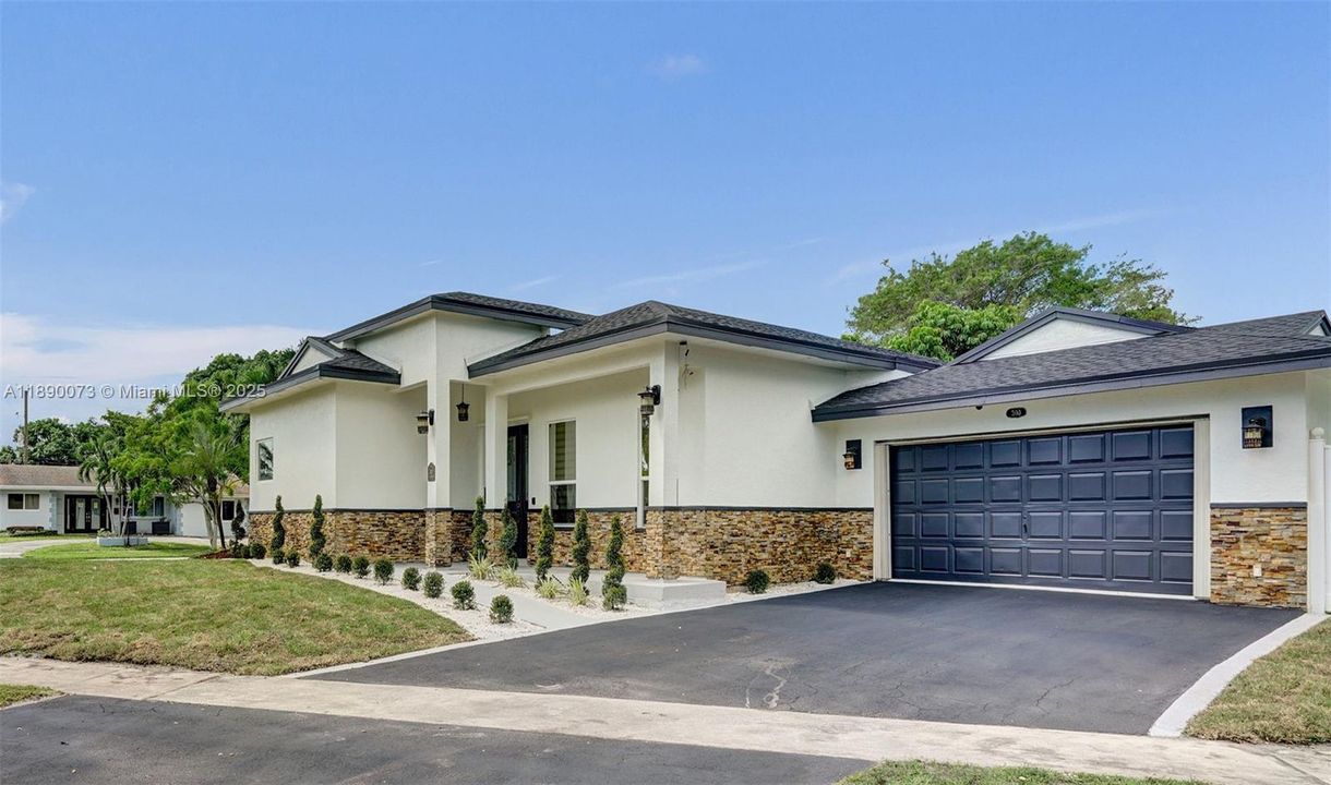 For Sale: $1,049,999 (4 beds, 3 baths, 2742 Square Feet)