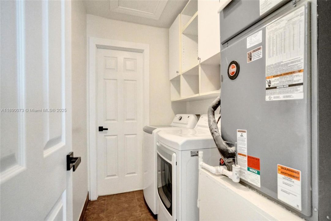 For Sale: $1,049,999 (4 beds, 3 baths, 2742 Square Feet)