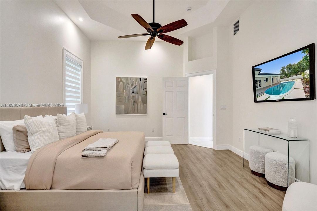 For Sale: $1,049,999 (4 beds, 3 baths, 2742 Square Feet)