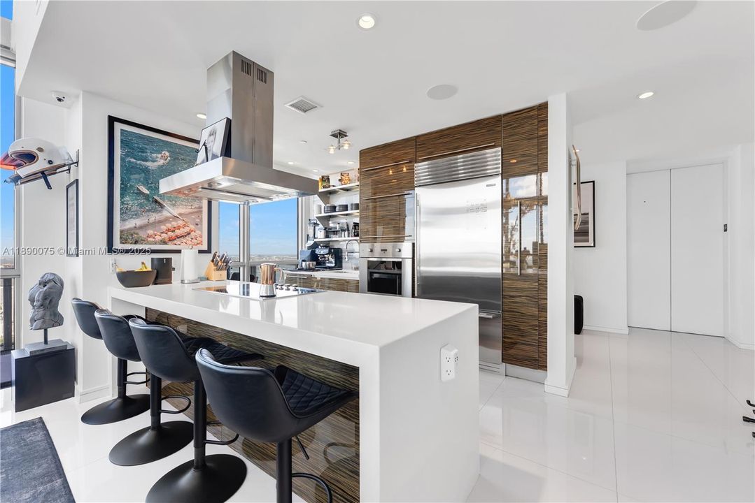 待售: $2,850,000 (2 贝兹, 2 浴室, 3017 平方英尺)