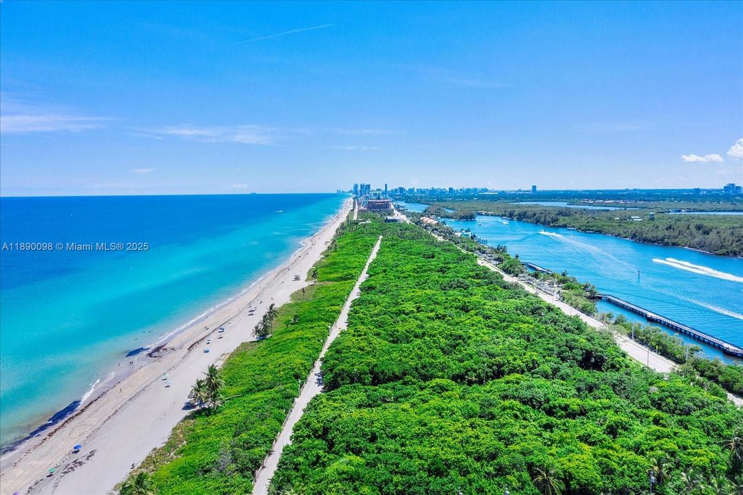 待售: $2,600,000 (4 贝兹, 3 浴室, 2736 平方英尺)