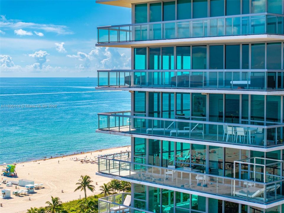 待售: $4,295,000 (2 贝兹, 2 浴室, 1279 平方英尺)