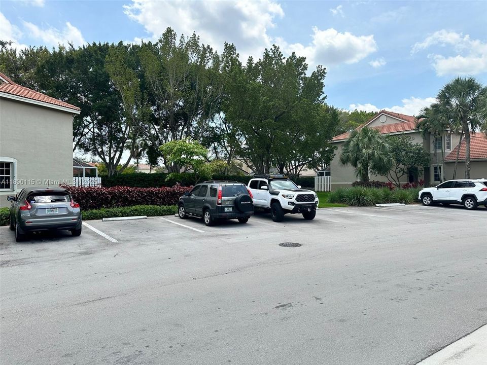 Недавно арендовано: $2,800 (2 спален, 2 ванн, 1131 Квадратных фут)