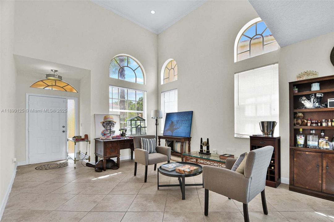 В аренду: $3,875 (4 спален, 2 ванн, 2059 Квадратных фут)