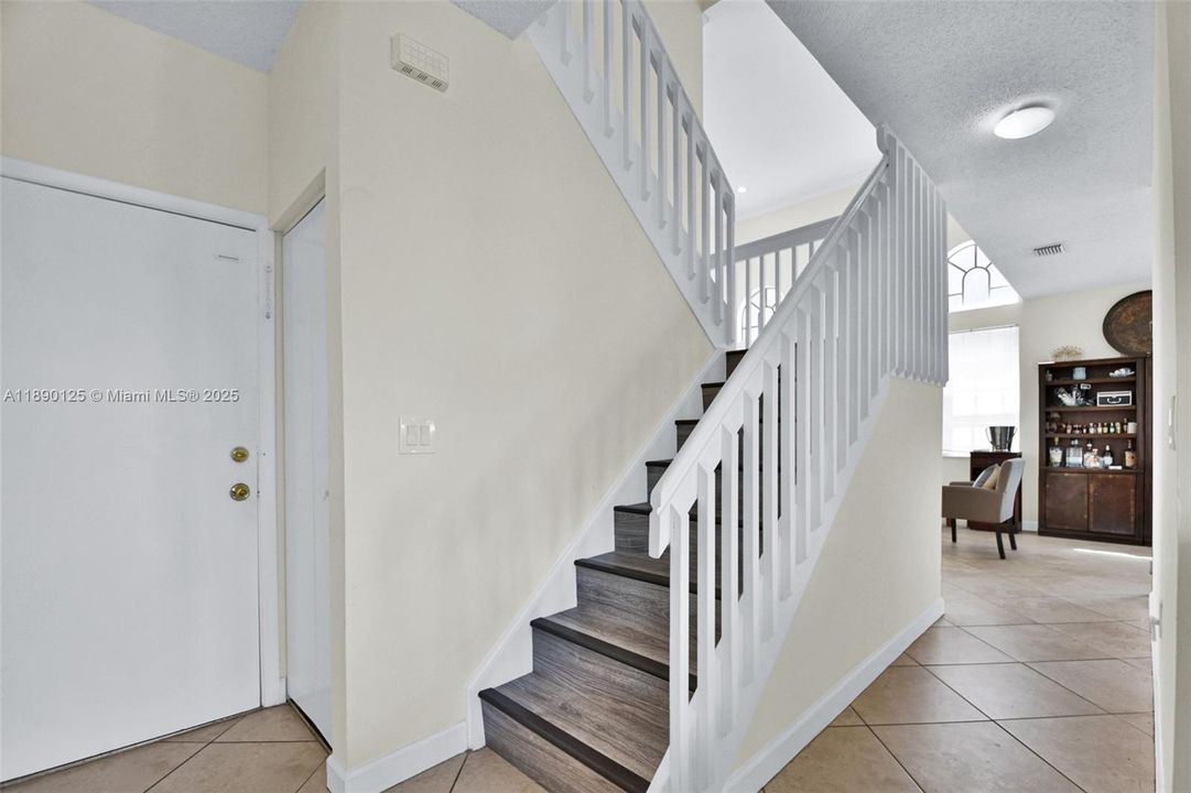 В аренду: $3,875 (4 спален, 2 ванн, 2059 Квадратных фут)