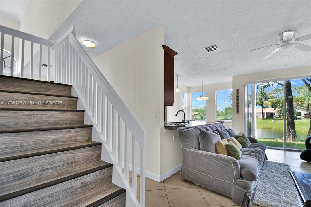 В аренду: $3,875 (4 спален, 2 ванн, 2059 Квадратных фут)