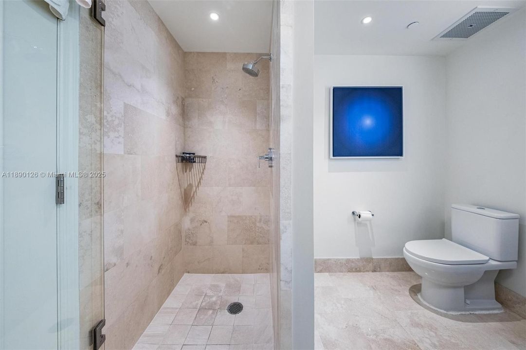 For Sale: $950,000 (0 beds, 1 baths, 526 Square Feet)