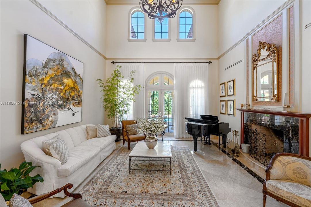 For Sale: $6,200,000 (7 beds, 7 baths, 6631 Square Feet)