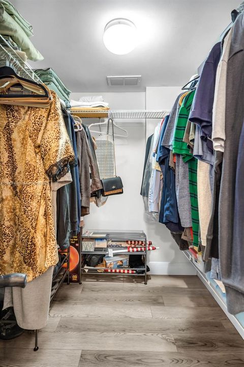 En Venta: $212,900 (2 camas, 2 baños, 852 Pies cuadrados)