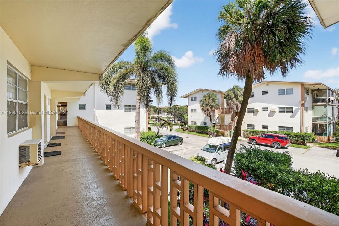 En Venta: $49,999 (1 camas, 1 baños, 883 Pies cuadrados)