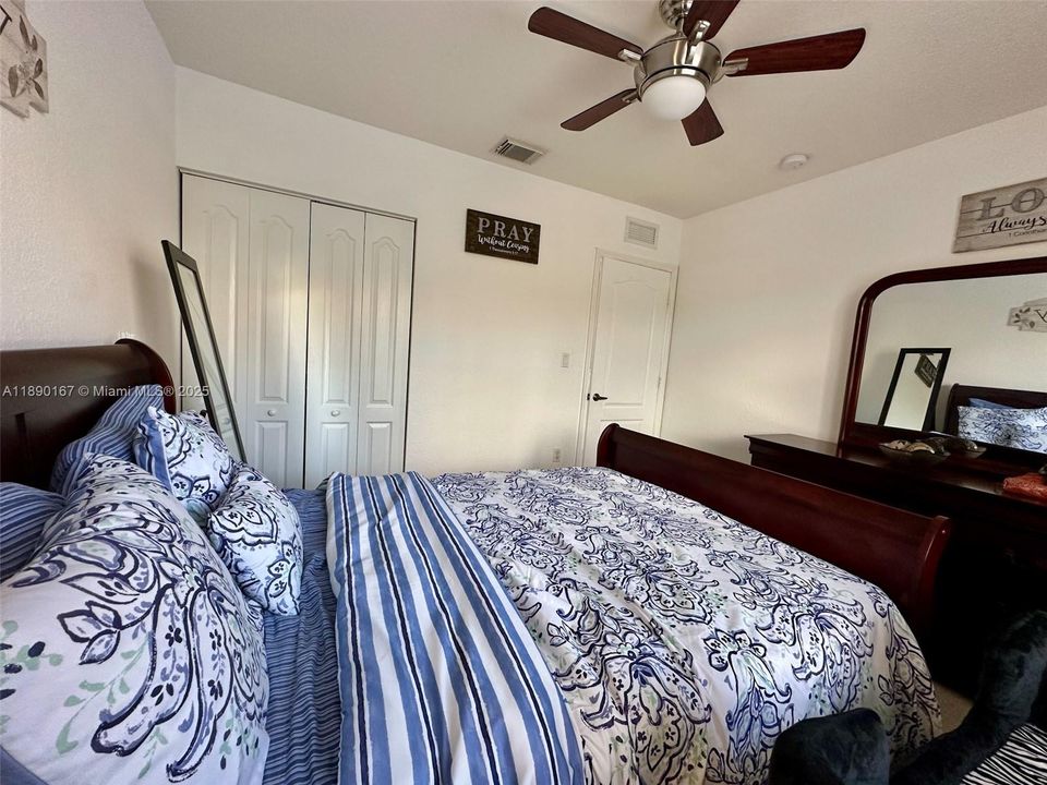 Недавно арендовано: $2,690 (3 спален, 2 ванн, 1850 Квадратных фут)