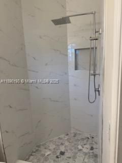 В аренду: $5,200 (5 спален, 3 ванн, 2637 Квадратных фут)