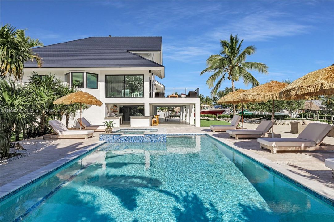 For Sale: $7,995,000 (4 beds, 5 baths, 4048 Square Feet)