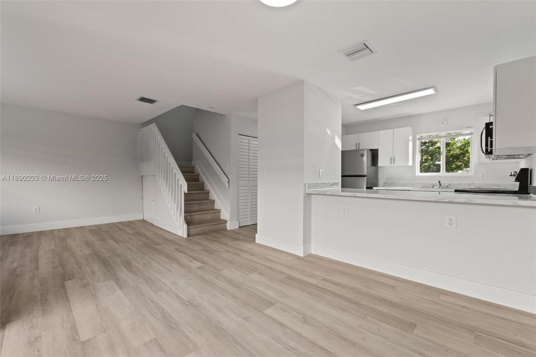 Недавно арендовано: $2,500 (3 спален, 2 ванн, 1220 Квадратных фут)