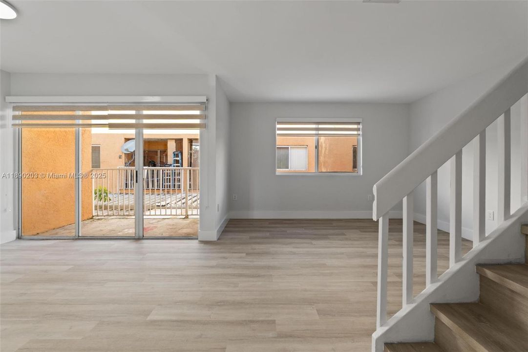 Недавно арендовано: $2,500 (3 спален, 2 ванн, 1220 Квадратных фут)