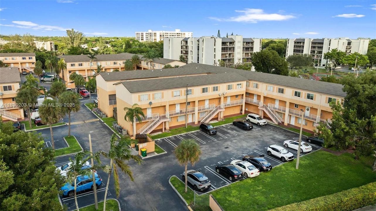 Недавно арендовано: $2,500 (3 спален, 2 ванн, 1220 Квадратных фут)