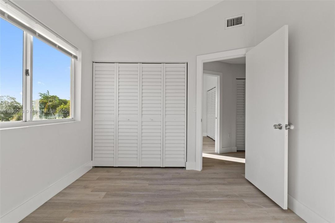 Недавно арендовано: $2,500 (3 спален, 2 ванн, 1220 Квадратных фут)